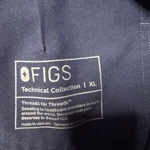 Figs Technical Collection Scrub Top - Navy